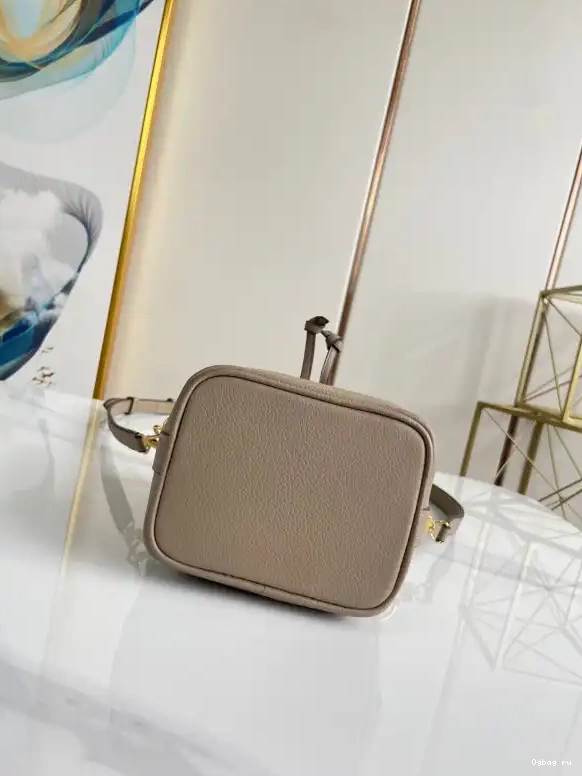 LOUIS NANO VUITTON NOÉ 0531